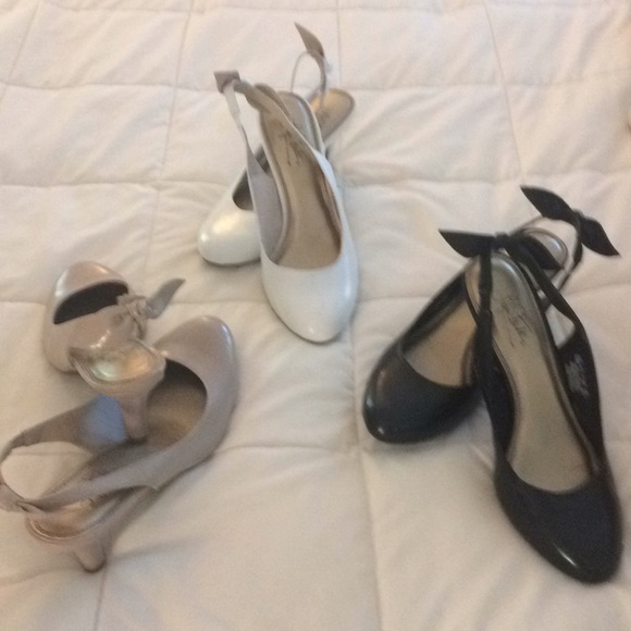 3 pair of Parisian style heels. Size 9.5 US - Picture 1 of 3